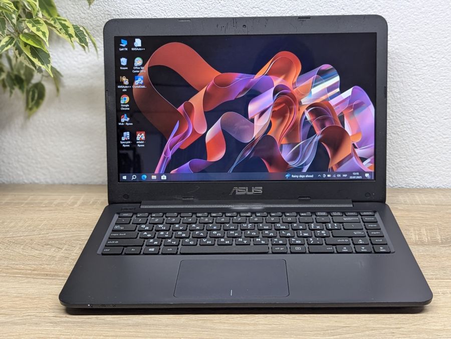 Уцінка! Ноутбук Б/В ASUS A402SA, Intel Celeron N3060, DDR3 2 GB, SSD 128GB + SSD 60GB, 14" Full HD