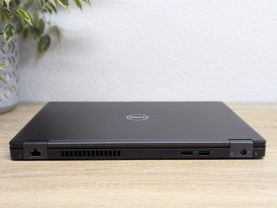 Ноутбук Б/В Dell Latitude 5480, Intel Core i5-7300U, DDR4 8 GB, SSD 128GB, 14" HD