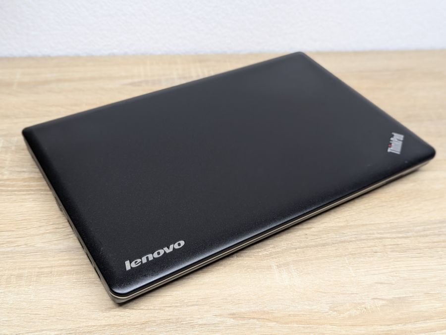 Ноутбук Б/В Lenovo ThinkPad Edge E545, AMD A8-4500M, DDR3 8GB, SSD 128GB, AMD Radeon HD 7640G, 15.6" HD