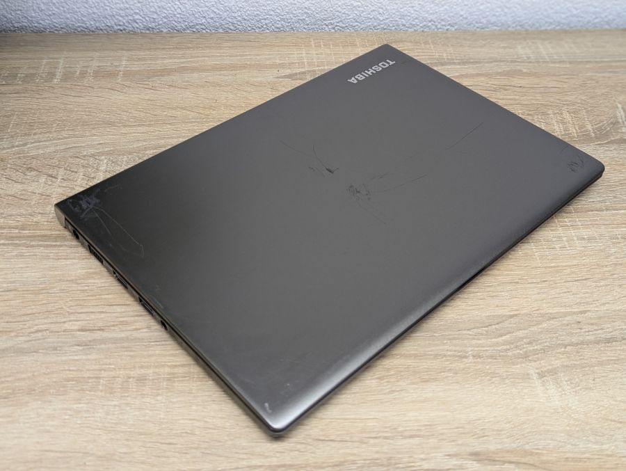 Уцінка! Ноутбук Б/В Toshiba Portege Z30T-C, Intel Core i5-6300U, DDR3 8 GB, SSD 256GB, 13" Full HD Сенсор