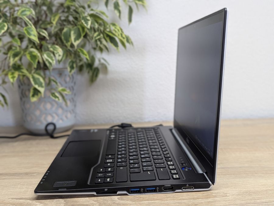 Уцінка! Ноутбук Б/В Fujitsu U772, Intel Core i7-3667U, DDR3 8 GB, SSD 256GB, 14" HD