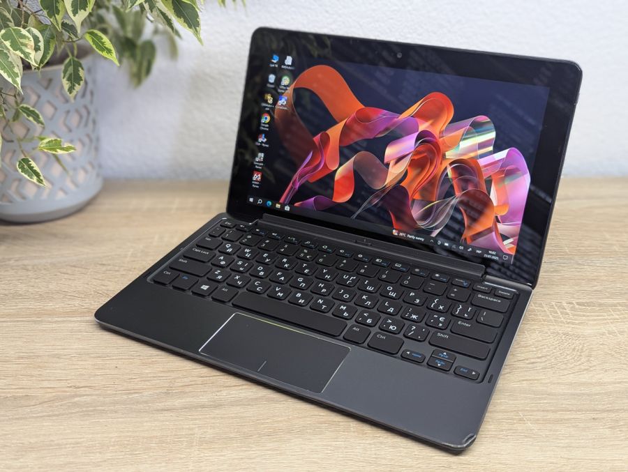 Уцінка! Ноутбук Б/В Dell Venue 11 Pro 7140, Intel Core m 5Y10c, DDR3 4 GB, SSD 256GB, 10.8" Full HD
