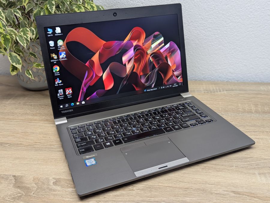 Уцінка! Ноутбук Б/В Toshiba Tecra Z40, Intel Core i5-6300U, DDR3 8 GB, SSD 128GB, 14" HD