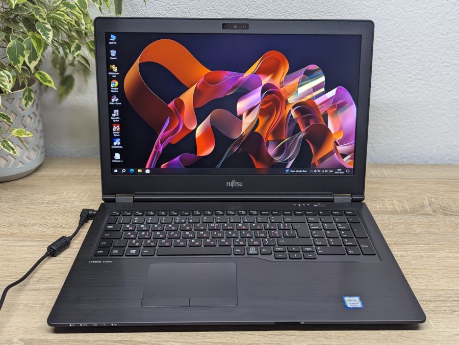 Уцінка! Ноутбук Б/В Fujitsu U759, Intel Core i5-8665U, DDR4 8 GB, SSD 256GB, 15.6" Full HD