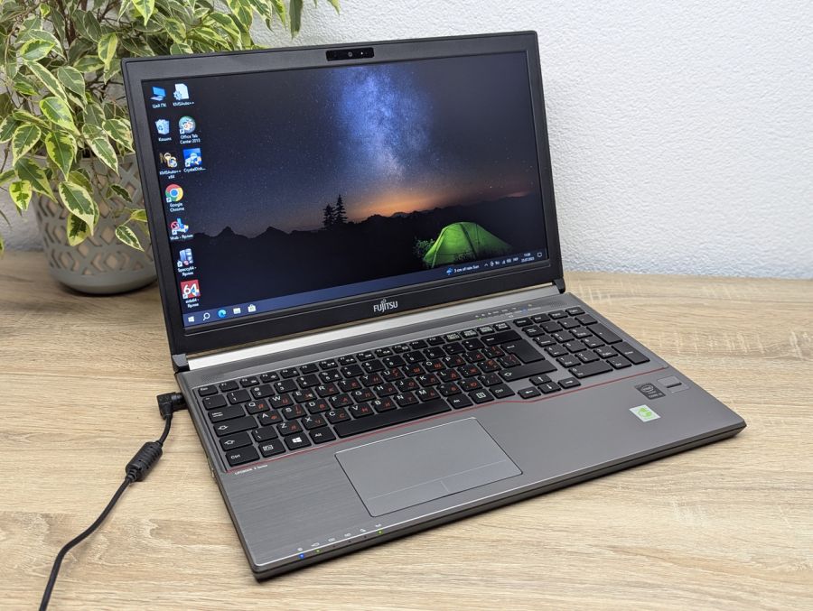 Уцінка! Ноутбук Б/В Fujitsu E754, Intel Core i5-4210M, DDR3 8 GB, SSD 256GB, 15.6" HD