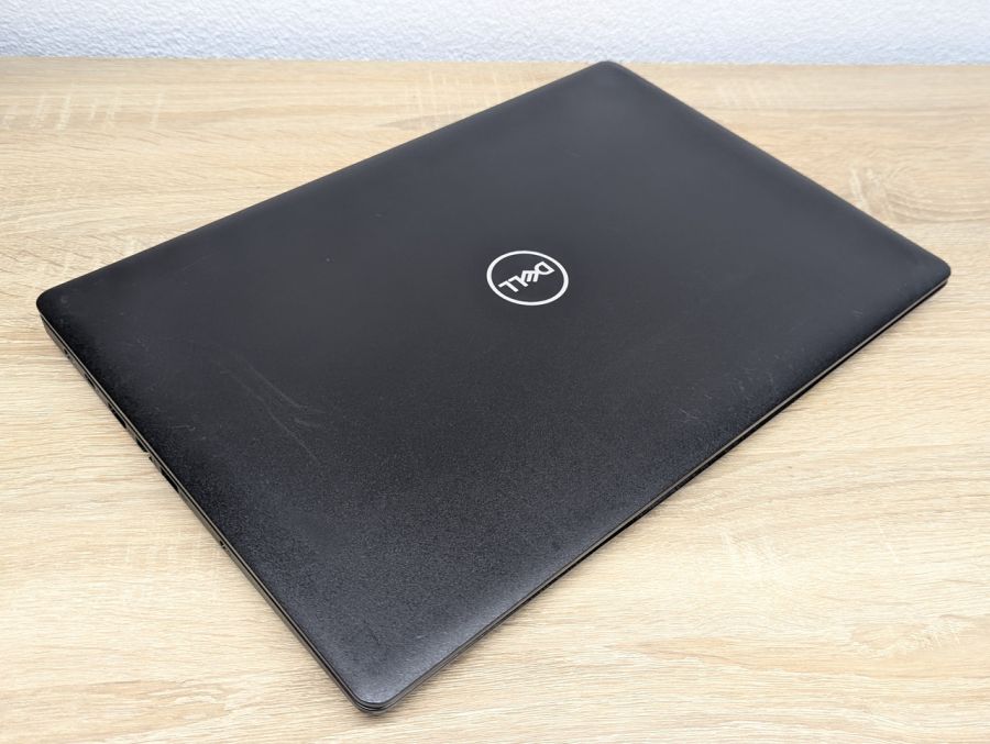 Ноутбук Б/В Dell Latitude 3590, Intel Core i5-8250U, DDR4 16GB, SSD 128GB + HDD 500GB, 15.6" Full HD
