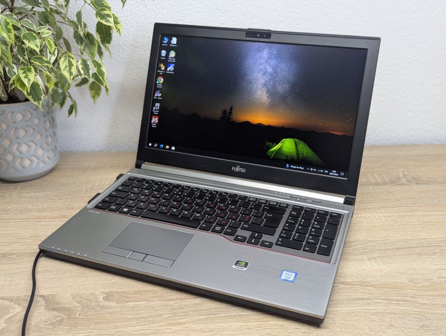 Уцінка! Ноутбук Б/В Fujitsu H760, Intel Xeon E3-1535M, DDR4 24 GB, SSD 256GB, NVIDIA Quadro M2000M 4Gb, 15.6" Full HD