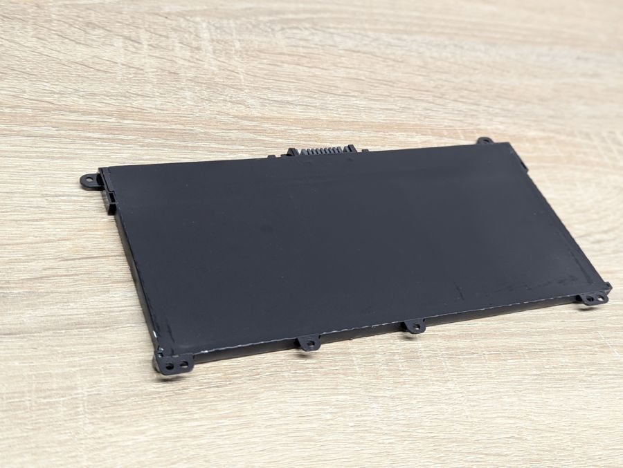 Б/В Акумуляторна батарея Green Cell HT03XL