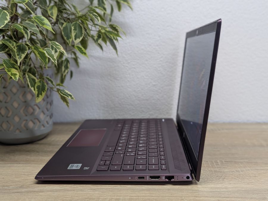 Уцінка! Ноутбук Б/В HP Pavilion Laptop 14, Intel Core i5-1035G7, DDR4 16 GB, SSD 256GB, 14" Full HD