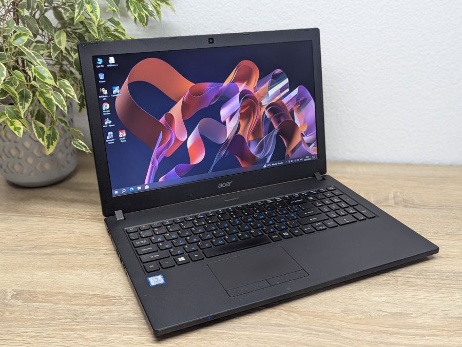 Уцінка! Ноутбук Б/В Acer TravelMate P2510, Intel Core i5-8250U, DDR4 8 GB, SSD 128GB, 15" Full HD