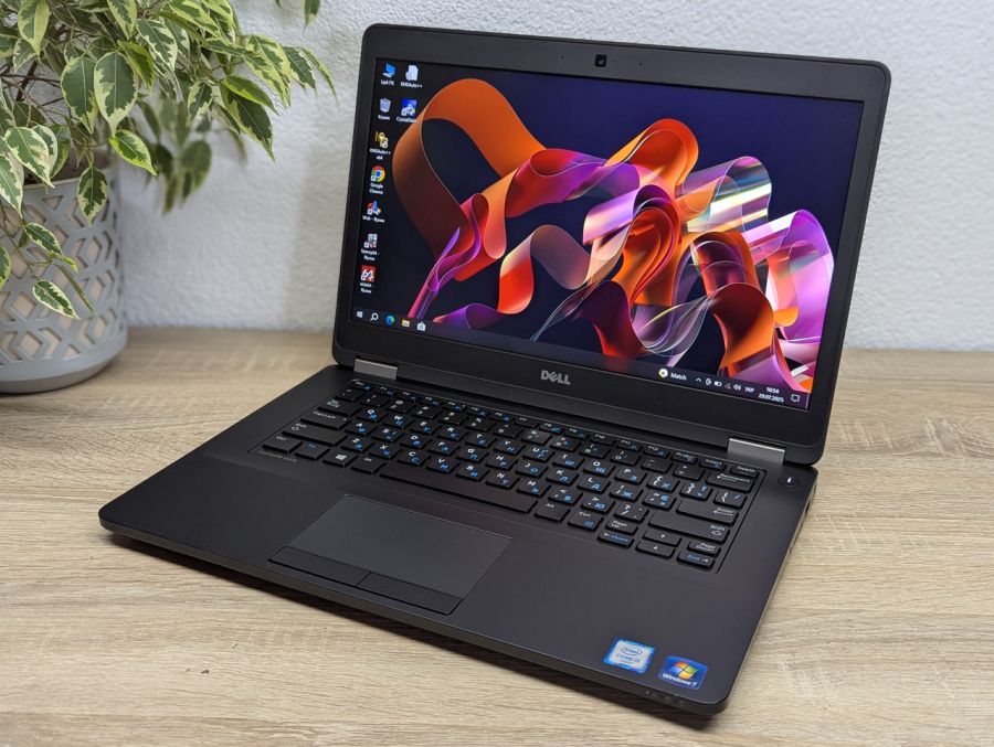 Ноутбук Б/В Dell Latitude E5470, Intel Core i5-6300U, DDR4 8 GB, SSD 256GB, 14" Full HD