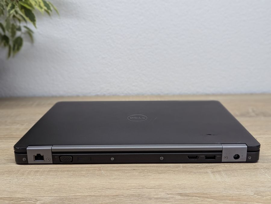 Уцінка! Ноутбук Б/В Dell Latitude E5470, Intel Core i5-6300U, DDR4 8 GB, SSD 256GB, HD