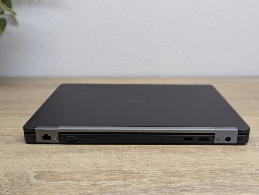 Ноутбук Б/В Dell Latitude E5470, Intel Core i5-6200U, DDR4 8GB, SSD 128GB, 14" HD