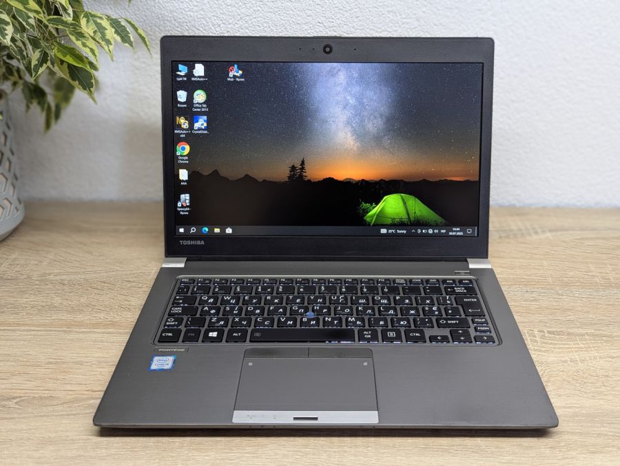 Уцінка! Ноутбук Б/В Toshiba Portege Z30-A, Intel Core i5-6200U, DDR3 8 GB, SSD 128GB, 13" Full HD