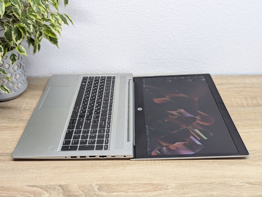 Ноутбук Б/В HP ProBook 450 G7, Intel Core i5, DDR4 8GB, SSD 128GB + HDD 1TB, 15.6" Full HD