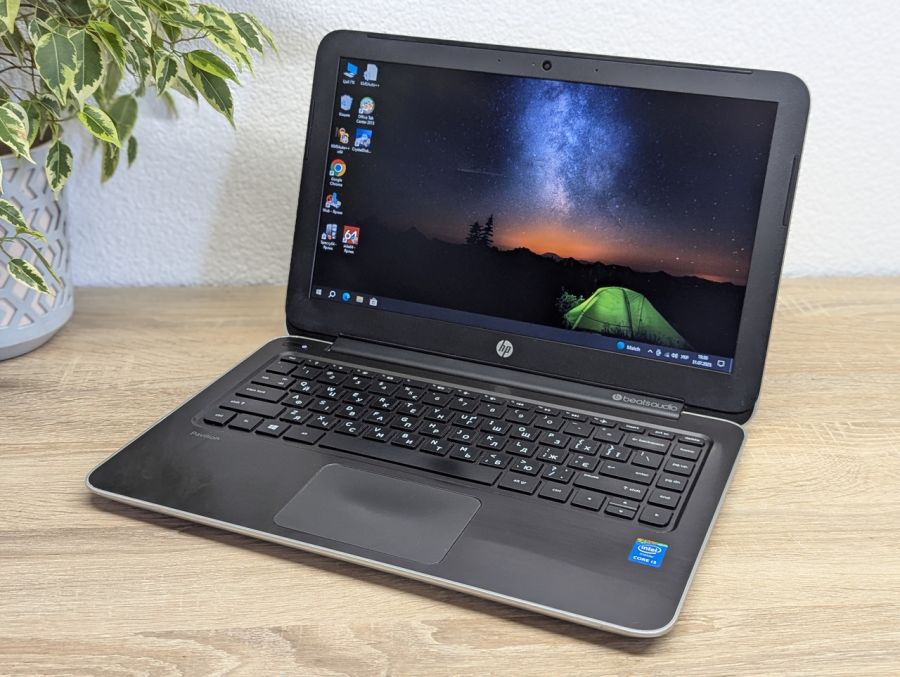 Ноутбук Б/В HP Pavilionment13, Intel Core i3-4030U, DDR3 8 GB, SSD 128GB, 15.6" HD