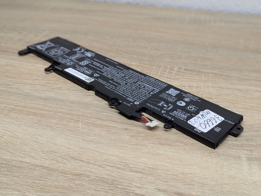 Б/В Оригінальна акумуляторна батарея HP SS03XL