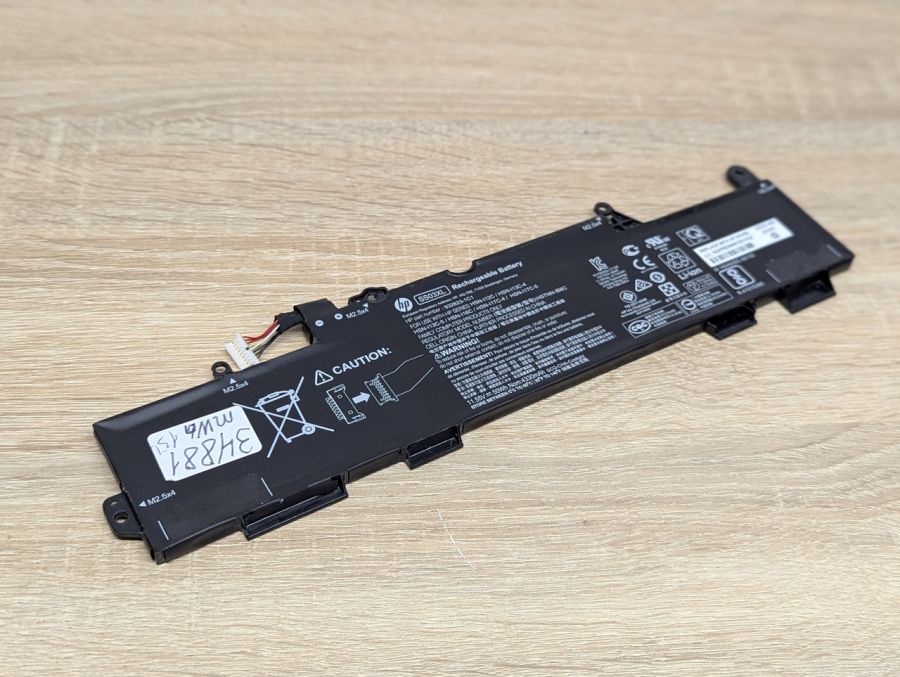 Б/В Оригінальна акумуляторна батарея HP SS03XL