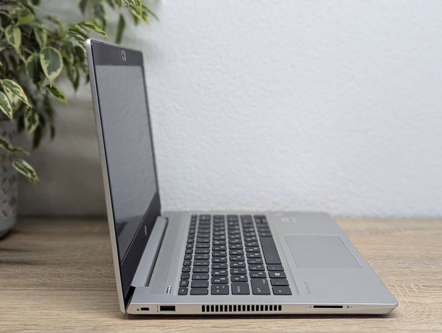 Уцінка! Ноутбук Б/В HP ProBook 430 G7, Intel Core i3, DDR4 16 GB, SSD 256GB, 13" Full HD