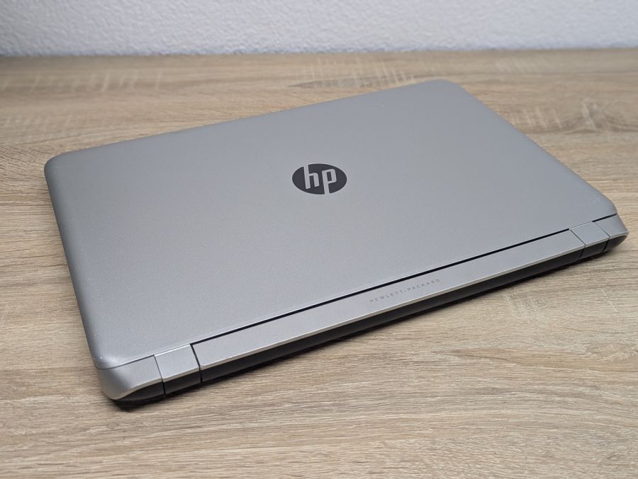 Ноутбук Б/В HP Pavilion 15, AMD A8-6410, DDR3 8 GB, SSD 128GB, AMD Radeon R5 Graphics 1Gb, 15.6" Full HD