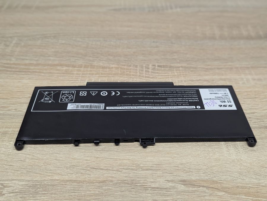 Б/В Оригінальна акумуляторна батарея Dell J60J5