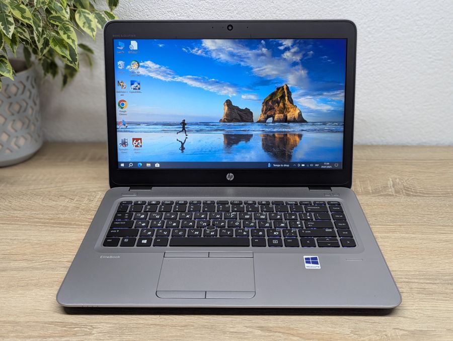 Уцінка! Ноутбук Б/В HP EliteBook 745 G3, AMD A12-8800B, DDR3 8 GB, SSD 256GB, AMD Radeon R7 Graphics, 14" Full HD