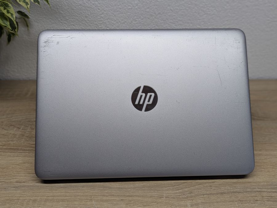 Уцінка! Ноутбук Б/В HP EliteBook 745 G3, AMD A10-8700B, DDR3 8 GB, SSD 128GB + SSD 500GB, AMD Radeon R6, 14" Full HD