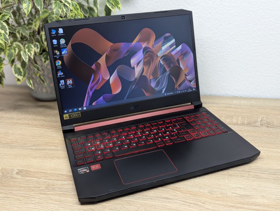 Уцінка! Ноутбук Б/В Acer Nitro AN515-43, AMD Ryzen 5 Mobile 3550H, DDR4 24 GB, SSD 128GB + 1 TB, AMD Radeon Vega, 15.6" Full HD