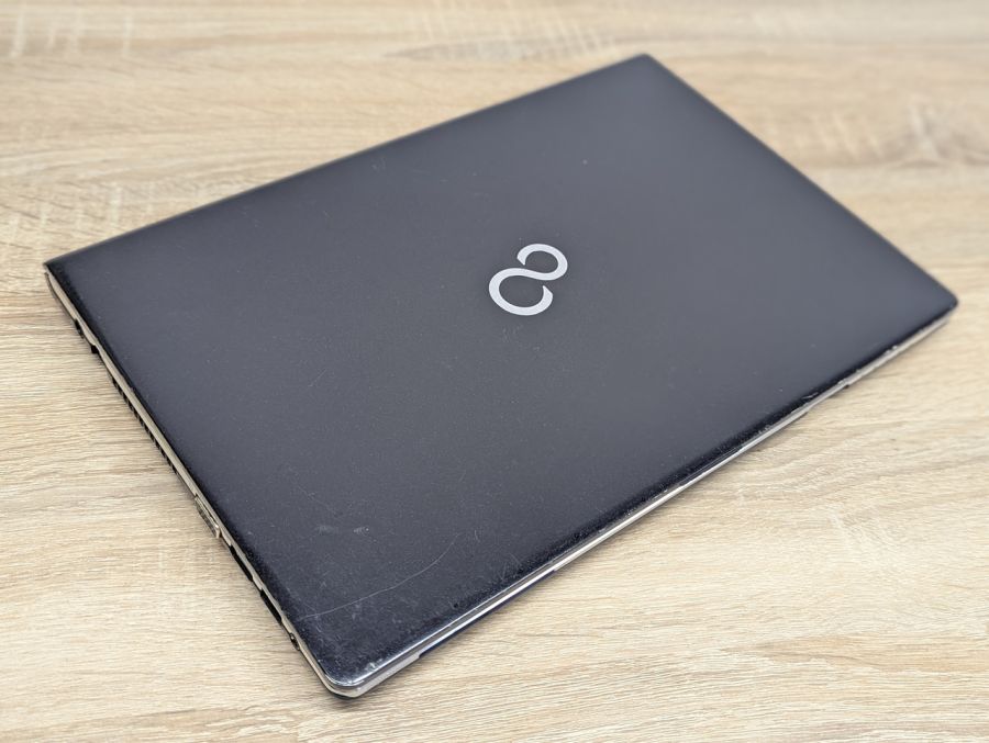 Ноутбук Б/В Fujitsu S936, Intel Core i5-6200U, DDR4 8 GB, SSD 128GB, 13" Full HD