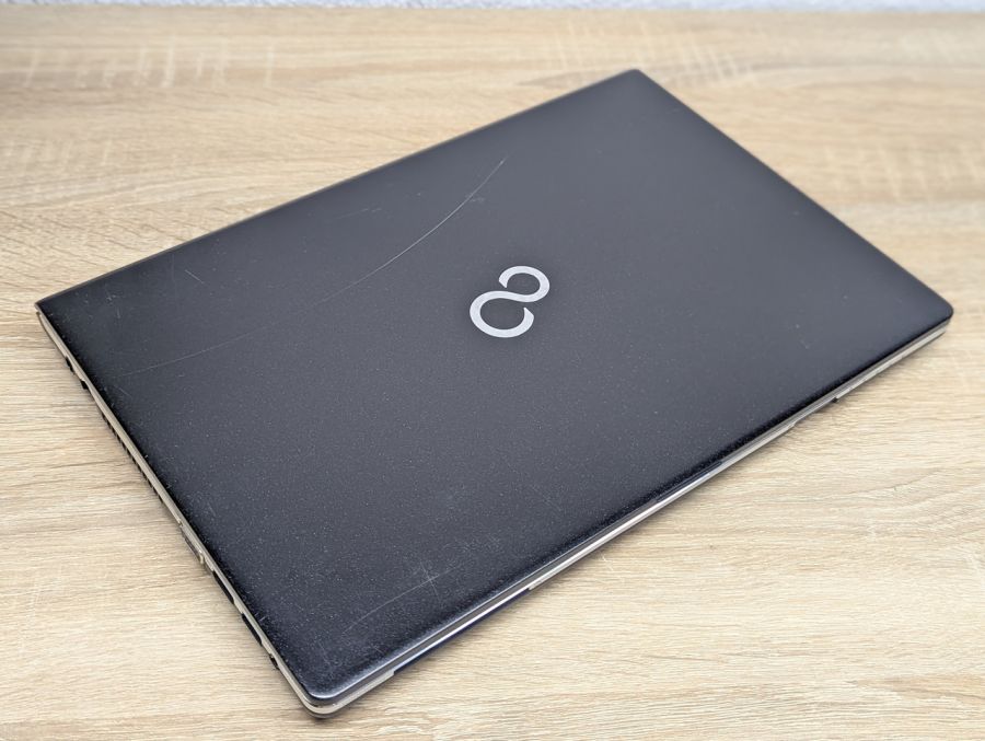 Ноутбук Б/В Fujitsu S937, Intel Core i5-7300U, DDR4 8 GB, SSD 128GB, 13" Full HD Сенсор