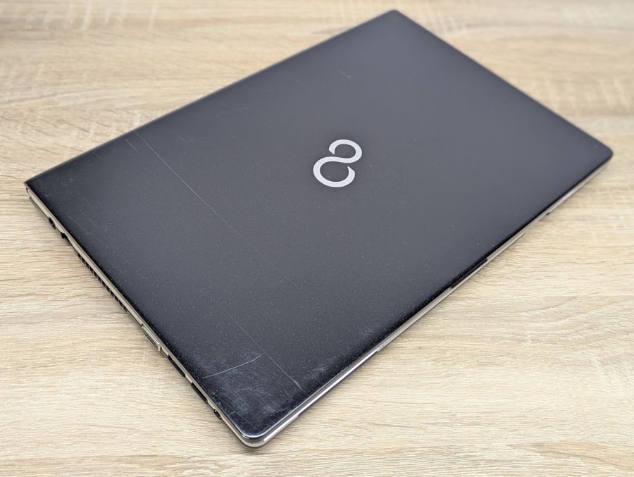 Уцінка! Ноутбук Б/В Fujitsu S936, Intel Core i5-6300U, DDR4 8 GB, SSD 128GB, 13" Full HD Сенсор