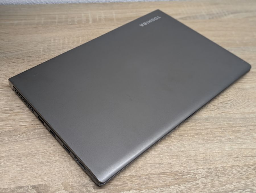 Ноутбук Б/В Toshiba Tecra Z40T-C, Intel Core i5-6300U, DDR3 16GB, SSD 256GB, 14" Full HD Сенсор