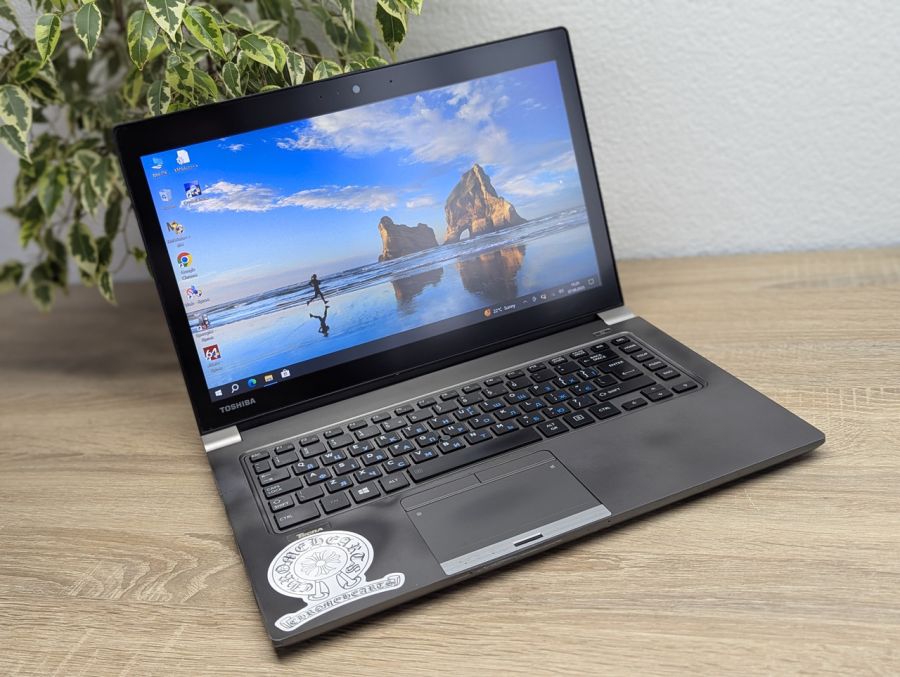 Уцінка! Ноутбук Б/В Toshiba Tecra Z40T-C, Intel Core i5-6300U, DDR3 16 GB, SSD 256GB, 14" Full HD Сенсор