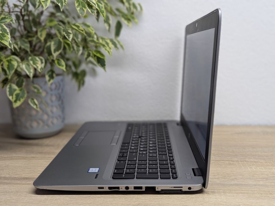 Ноутбук Б/В HP EliteBook 850 G4, Intel Core i5-7200U, DDR4 8 GB, SSD 128GB + SSD 500GB, 15.6" Full HD