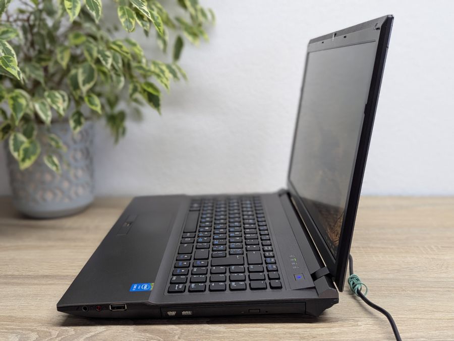 Уцінка! Ноутбук Б/В Terra Mobile 1541H, Intel Core i3-4200M, DDR3 8 GB, SSD 256GB, 15.6" Full HD