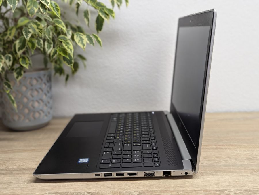 Ноутбук Б/В HP ProBook 450 G5, Intel Core i5-8250U, DDR4 8 GB, SSD 256GB, 15.6" Full HD