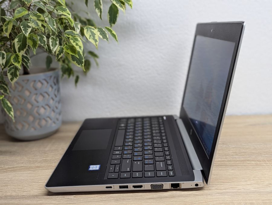 Уцінка! Ноутбук Б/В HP ProBook 430 G5, Intel Core i5-7200U, DDR4 8 GB, SSD 128GB + SSD 1TB, 13" HD