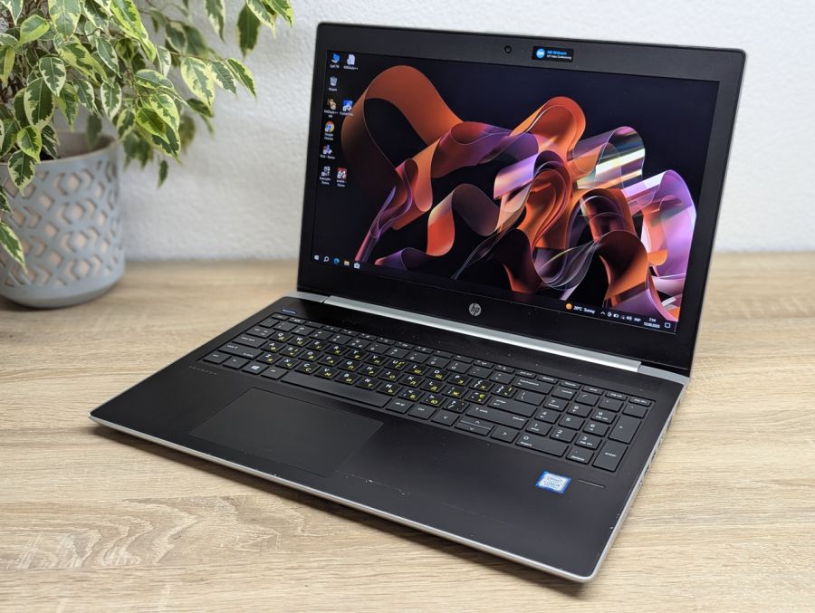 Уцінка! Ноутбук Б/В HP ProBook 450 G5, Intel Core i5-8250U, DDR4 8 GB, SSD 256GB, 15.6" Full HD