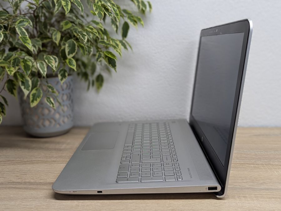 Ноутбук Б/В HP ENVY8197, AMD A10-8700P, DDR3 8GB, SSD 256GB, AMD Radeon R6, 15.6" Full HD