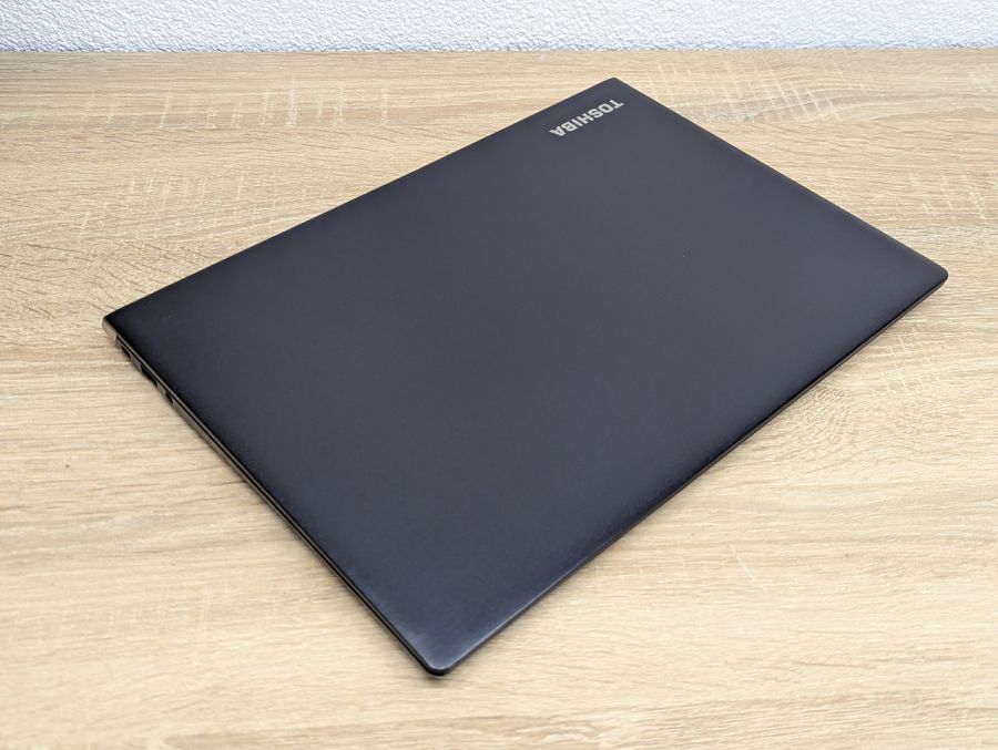 Ноутбук Б/В Toshiba Portege X30-D, Intel Core i5-7300U, DDR4 8 GB, SSD 128GB, 13" Full HD Сенсор