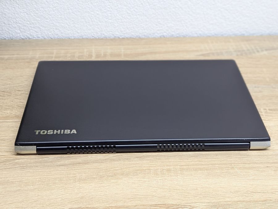 Ноутбук Б/В Toshiba Tecra X40-D, Intel Core i5-7300U, DDR4 8GB, SSD 128GB, 14" Full HD