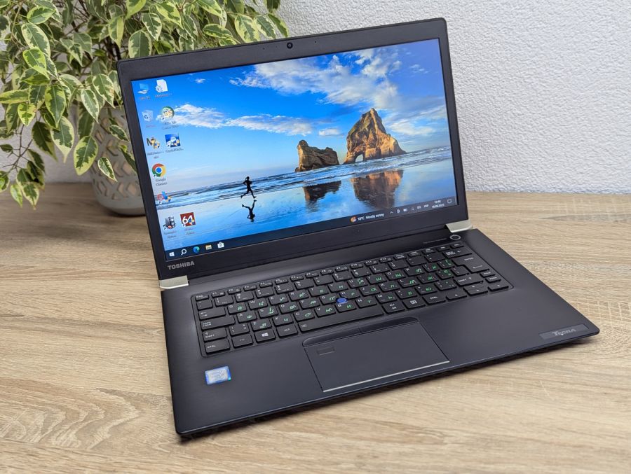 Ноутбук Б/В Toshiba Tecra X40-D, Intel Core i5-7300U, DDR4 8GB, SSD 128GB, 14" Full HD