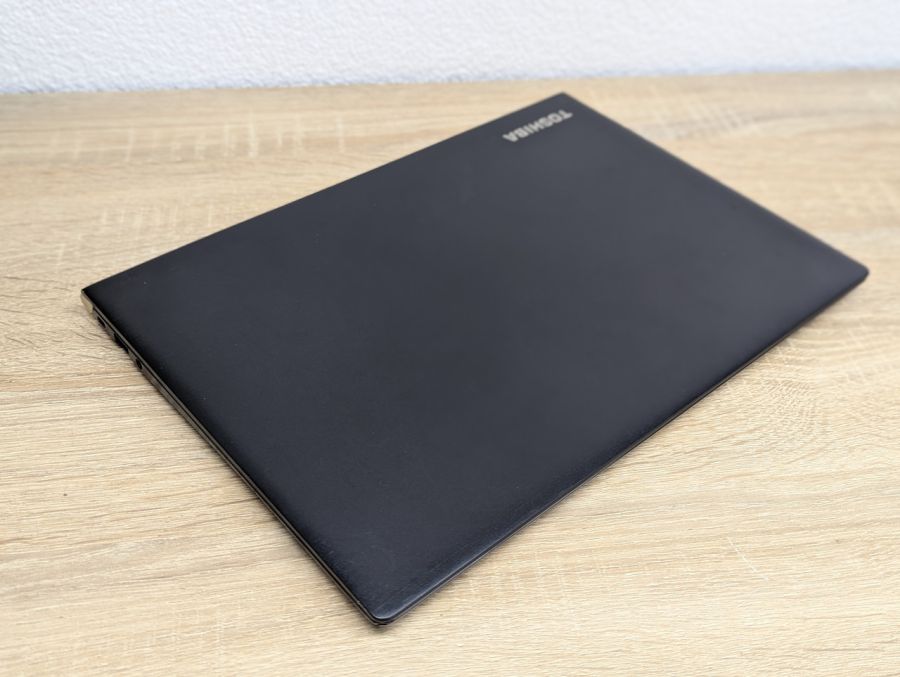 Уцінка! Ноутбук Б/В Toshiba Portege X30-D, Intel Core i5-7300U, DDR4 8 GB, SSD 128GB, 13" Full HD Сенсор