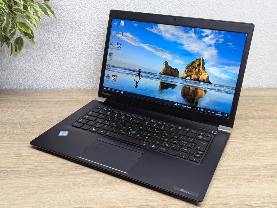 Ноутбук Б/В Toshiba Tecra X40-D, Intel Core i5-7300U, DDR4 8 GB, SSD 128GB, 14" Full HD Сенсор