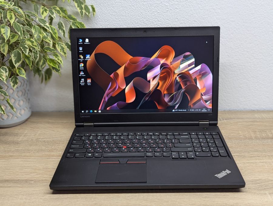 Уцінка! Ноутбук Б/В Lenovo ThinkPad L570, Intel Core i7-7600U, DDR4 16 GB, SSD 256GB, 15.6" Full HD