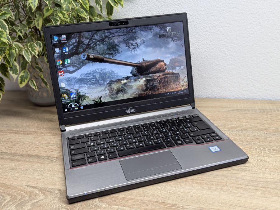 Уцінка! Ноутбук Б/В Fujitsu E736, Intel Core i5-6200U, DDR4 8 GB, SSD 256GB, 13" Full HD