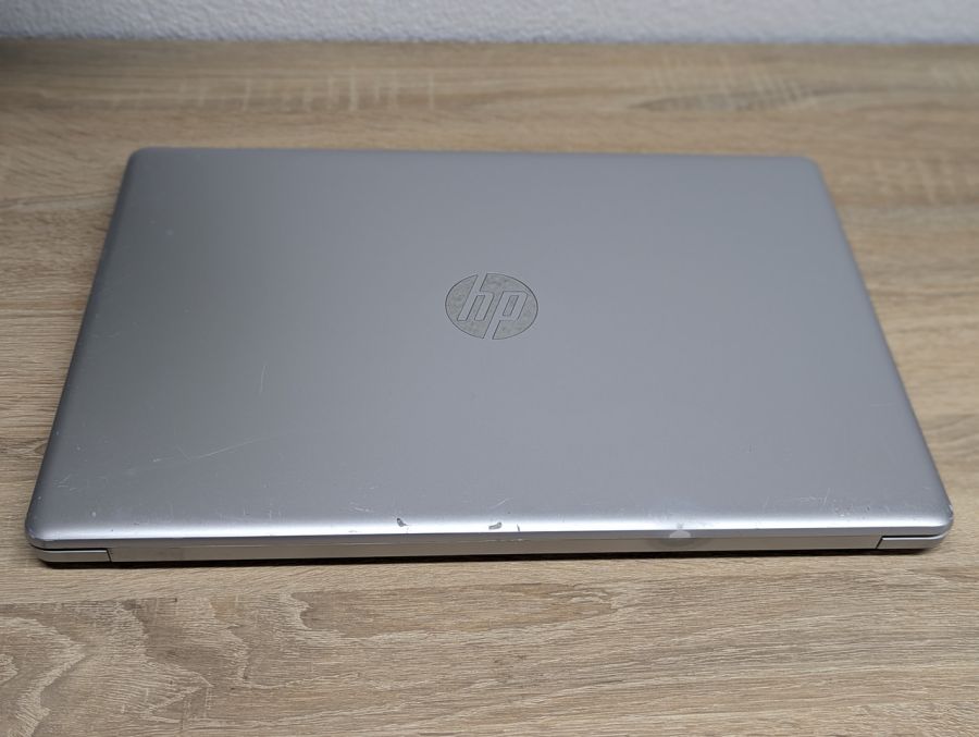 Уцінка! Ноутбук Б/В HP Laptop, Intel Core i3-7020U, DDR4 8 GB, SSD 128GB, 17" HD