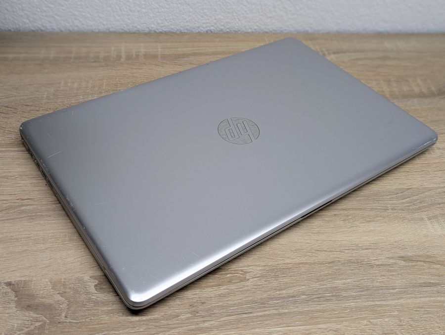 Уцінка! Ноутбук Б/В HP Laptop, Intel Core i3-7020U, DDR4 8 GB, SSD 128GB, 17" HD