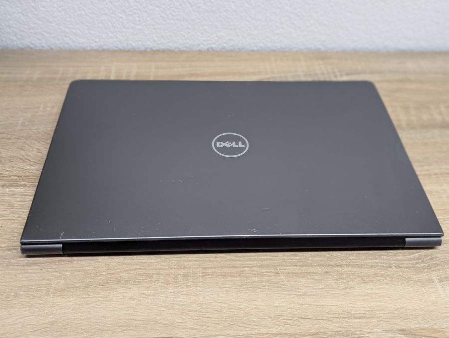 Уцінка! Ноутбук Б/В Dell P62F, Intel Core i5-7200U, DDR4, SSD 256GB, 15" Full HD