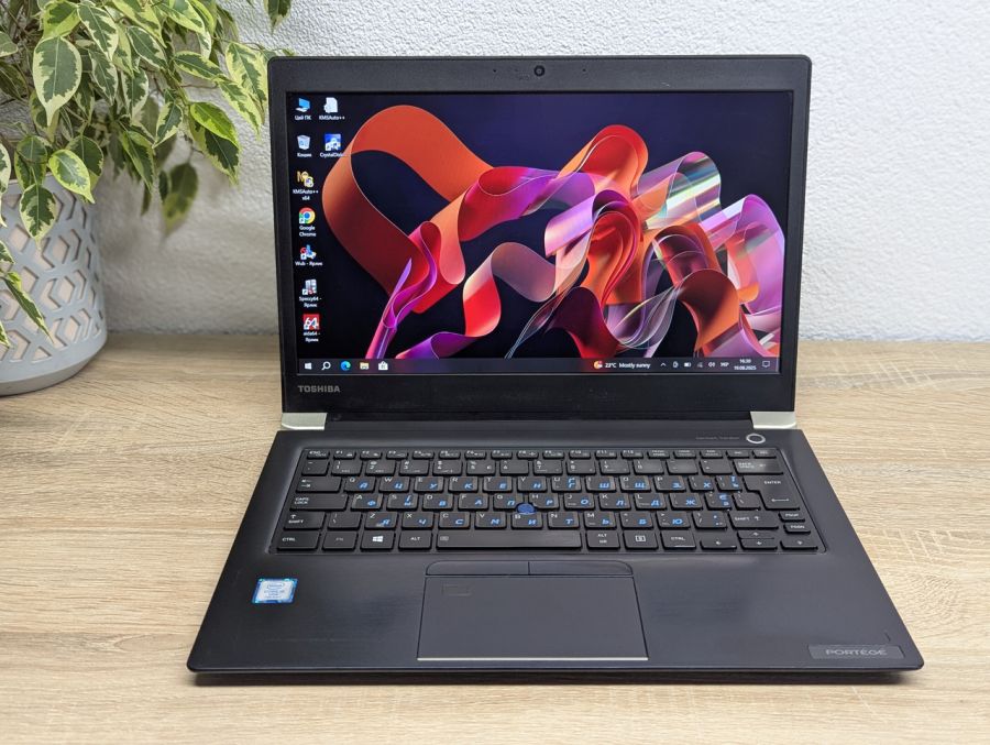 Уцінка! Ноутбук Б/В Toshiba Portege X30-D, Intel Core i5-7300U, DDR4 8 GB, SSD 128GB, 13" Full HD Сенсор